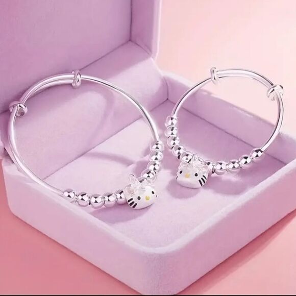 Sanrio Hello Kitty Silver Bangle Bracelet - Picture 6 of 6